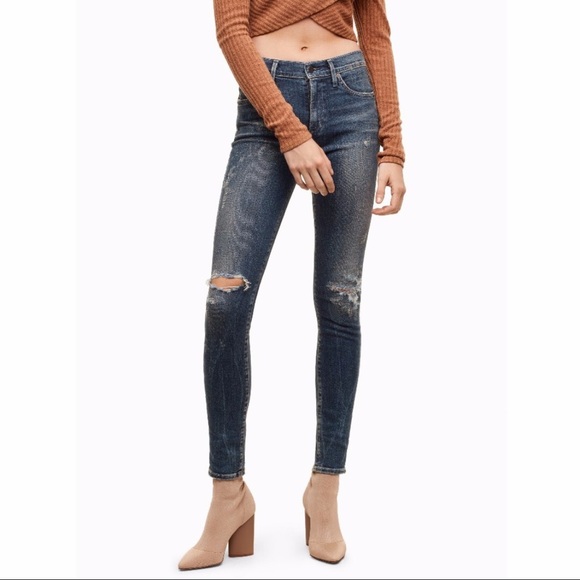 *SOLD* Aritzia Citizens of Humanity Rocket Jeans - Picture 3 of 3